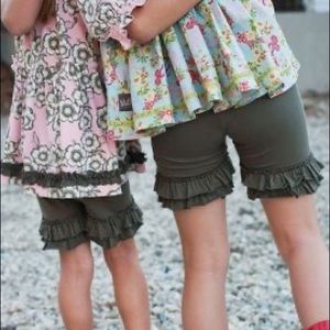 Matilda Jane Mud Pie Ruffle Shorties!